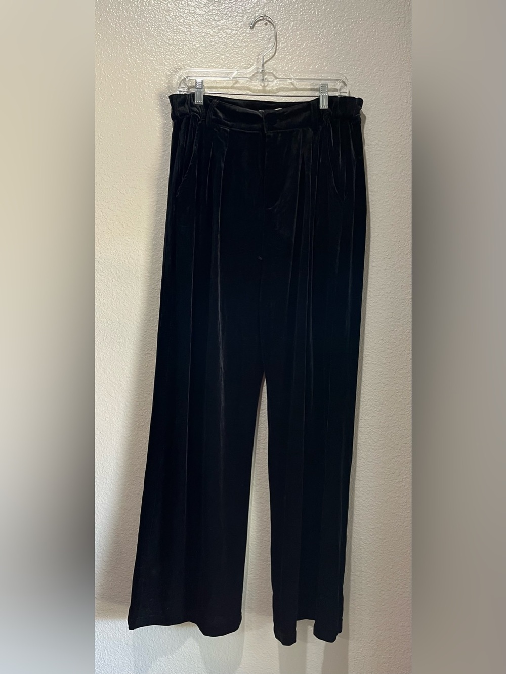 JODIFL Black Velvet High Rise Trousers Sz L Office Career Business Wide Leg